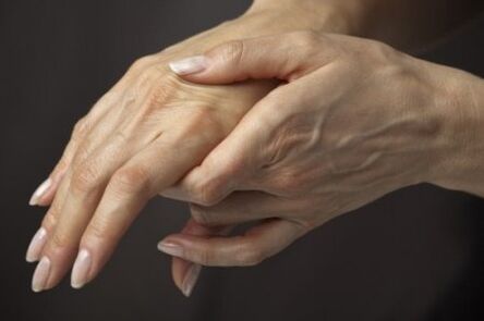 πόνος στις αρθρώσεις των δακτύλων