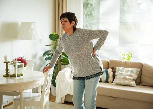 οστεοχόνδρωση σε μια γυναίκα